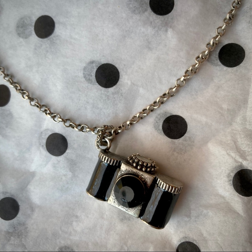 FOREVER 21 Camera Charm Necklace